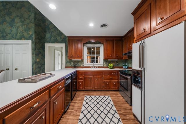 1217 Rothesay Cir, Richmond, VA 23221