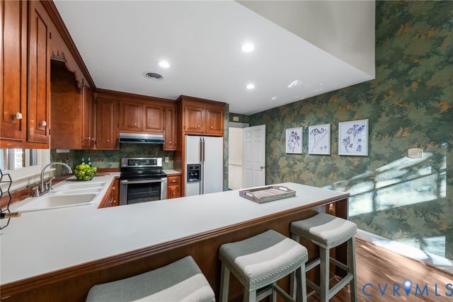1217 Rothesay Cir, Richmond, VA 23221