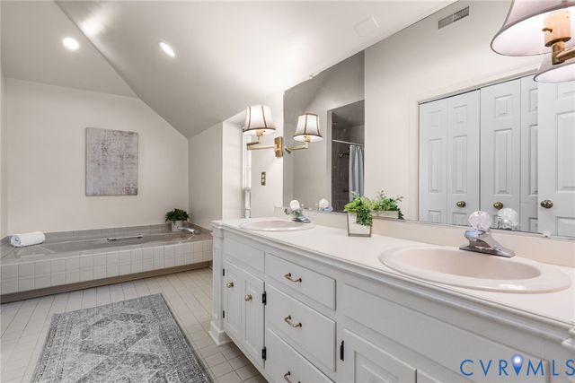 1217 Rothesay Cir, Richmond, VA 23221