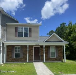407 Glenhaven Lane, Jacksonville, NC 28546