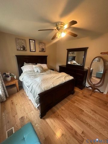 16113 Tipton Ct, South Chesterfield, VA 23834