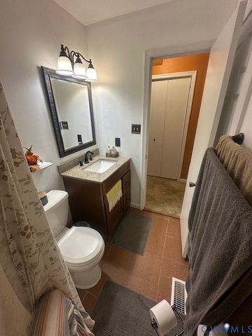 16113 Tipton Ct, South Chesterfield, VA 23834