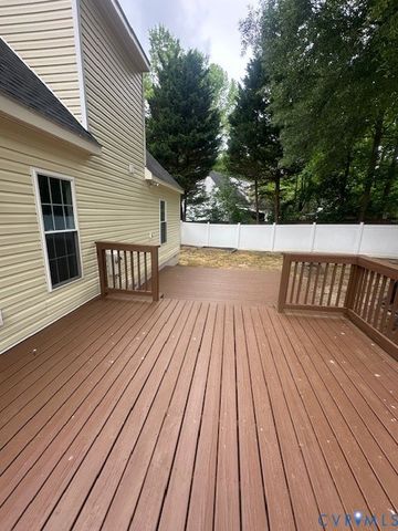 16113 Tipton Ct, South Chesterfield, VA 23834
