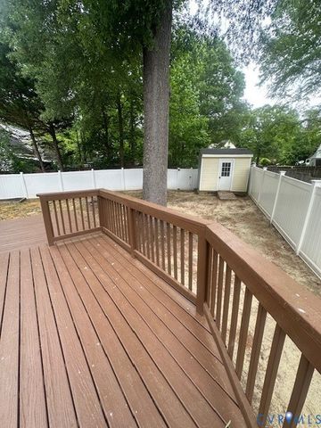 16113 Tipton Ct, South Chesterfield, VA 23834