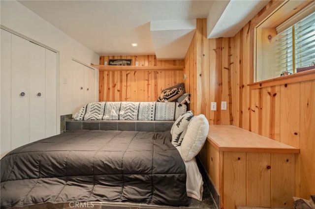 33459 Music Camp Drive, Arrowbear, CA 92382