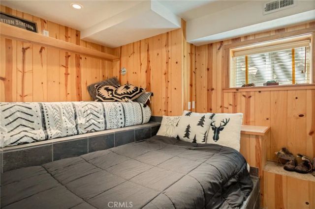 33459 Music Camp Drive, Arrowbear, CA 92382