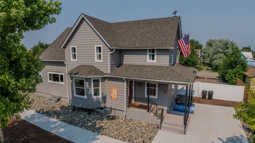 215 S Spruce Street, Townsend, MT 59644 photo 3