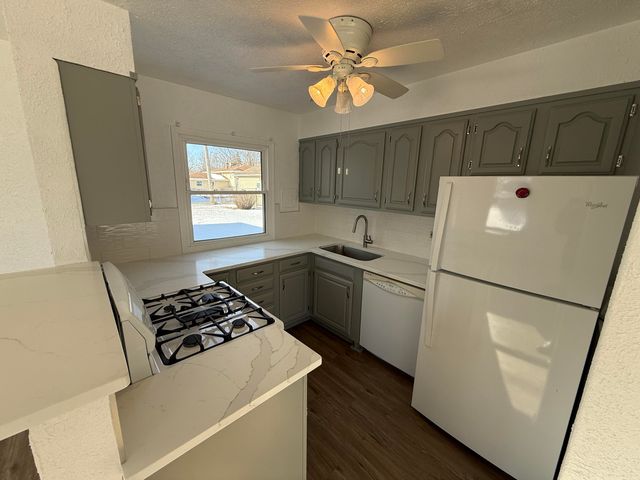 400 N Virginia Street, Hobart, IN 46342