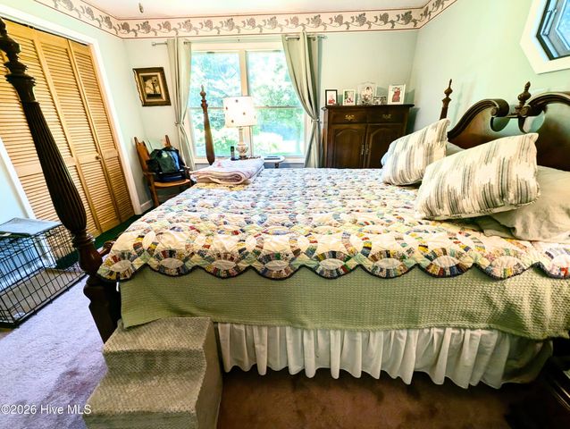 169 E Vineyard Road, Hayesville, NC 28904