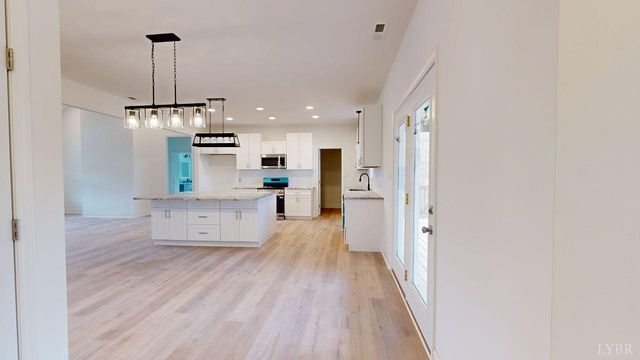 102 Birch, Danville, VA 24540