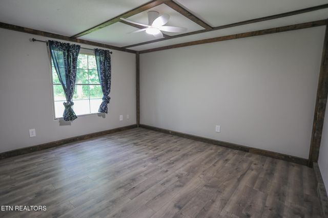641 W Fork Rd, Loudon, TN 37774