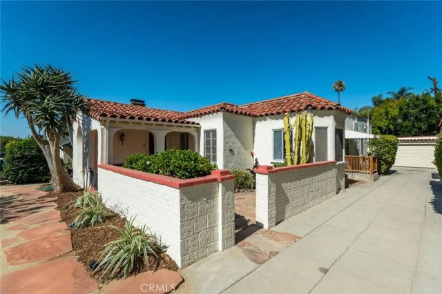 1157 N Isabel, Glendale, CA 91207