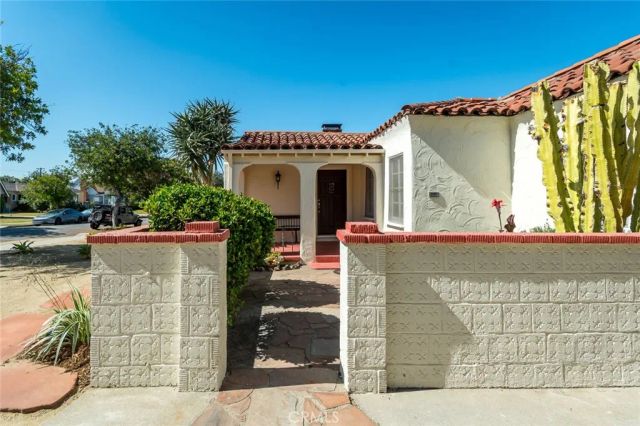 1157 N Isabel, Glendale, CA 91207