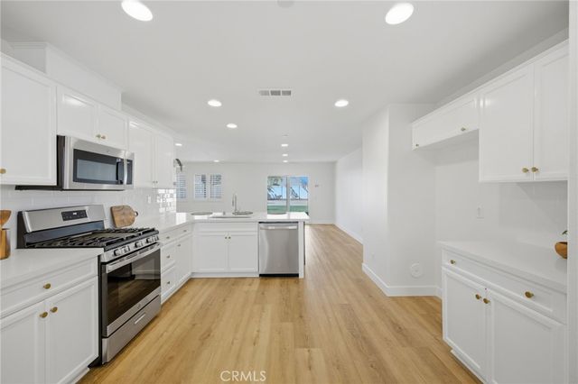 3418 Presidio Lane, Perris, CA 92570