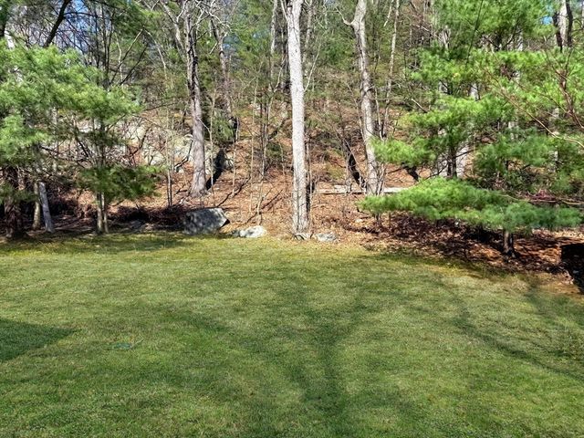 6 Atwood St, Wakefield, MA 01880