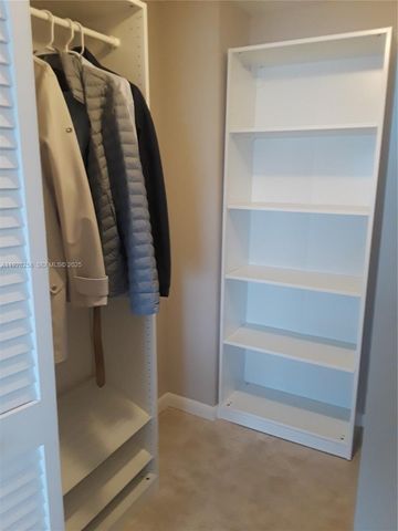 1801 S Ocean Dr PH33, Hallandale Beach, FL 33009