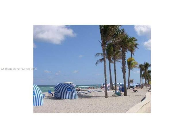 1801 S Ocean Dr PH33, Hallandale Beach, FL 33009