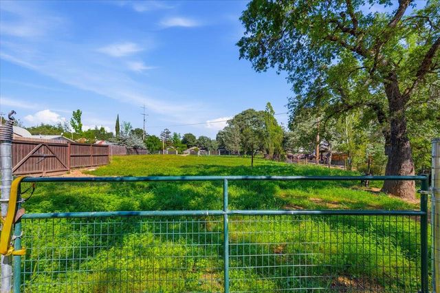 625 Keena & 665 Bowman Dr, Auburn, CA 95603