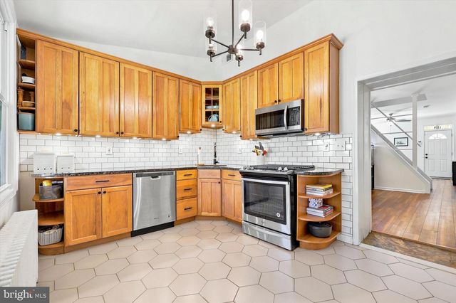 184 CONARROE ST, Philadelphia, PA 19127