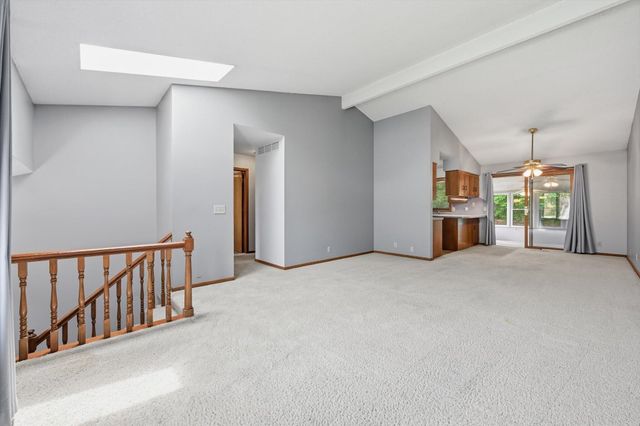 1129 ARBOR RIDGE Drive, Council Bluffs, IA 51503