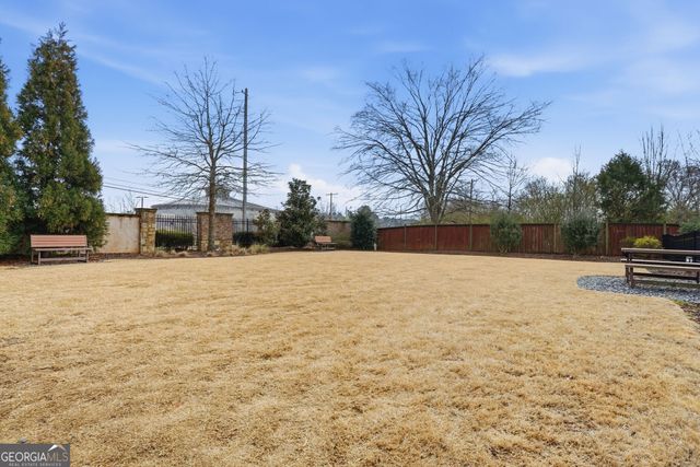 110 Via Roma, Woodstock, GA 30189