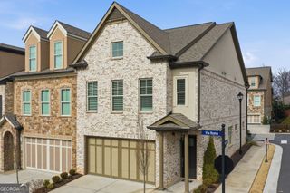110 Via Roma, Woodstock, GA 30189