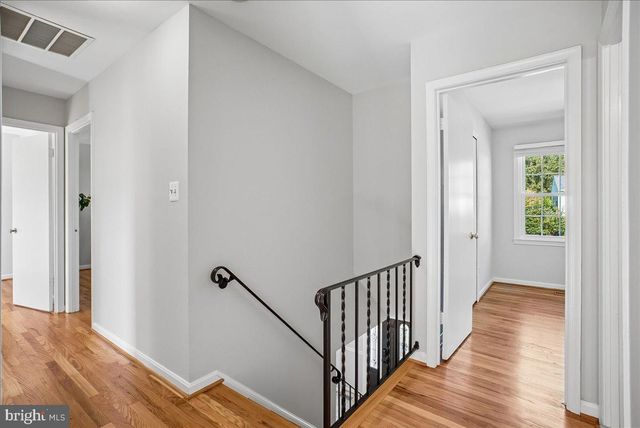 9501 TREGARON PL, Burke, VA 22015