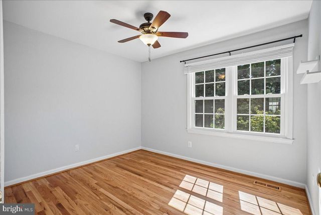 9501 TREGARON PL, Burke, VA 22015