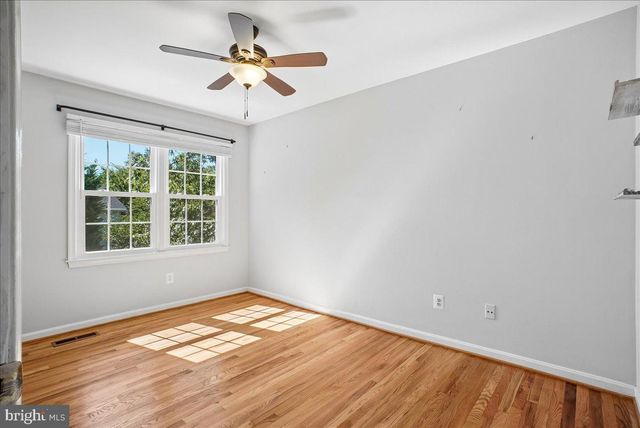 9501 TREGARON PL, Burke, VA 22015