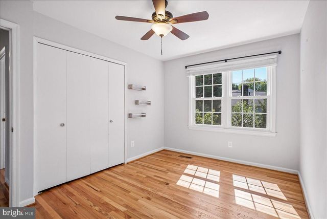 9501 TREGARON PL, Burke, VA 22015