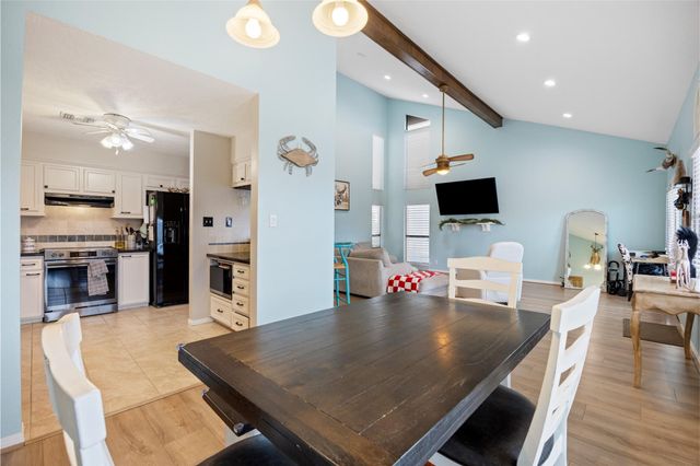 1114 Tiki Drive, Tiki Island, TX 77554