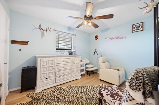 1114 Tiki Drive, Tiki Island, TX 77554