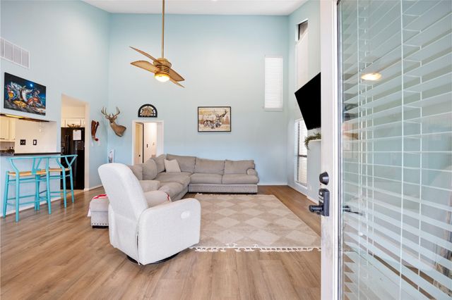 1114 Tiki Drive, Tiki Island, TX 77554