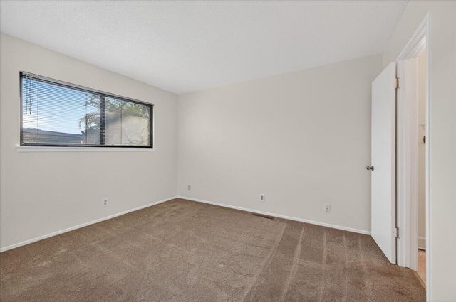 1335 Cindy Avenue, Clovis, CA 93612