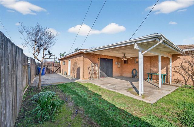1335 Cindy Avenue, Clovis, CA 93612