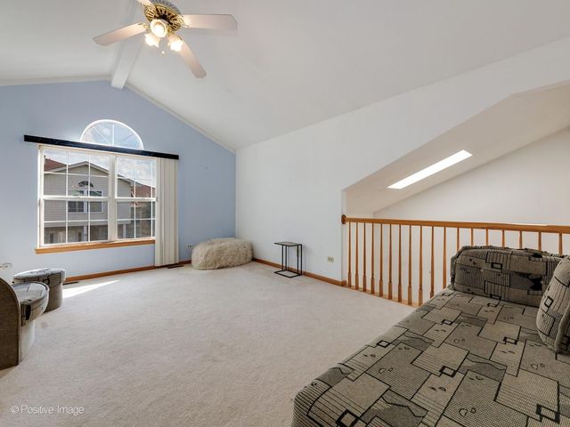 7420 Maple Drive, Justice, IL 60458