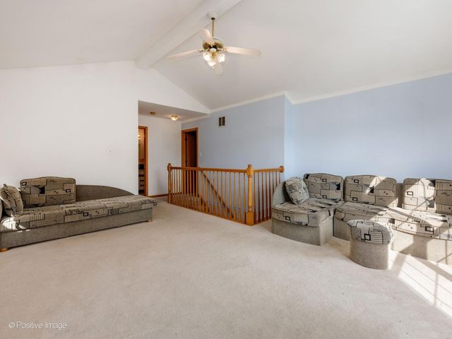 7420 Maple Drive, Justice, IL 60458