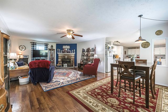 1542 GLENHAVEN Lane, Erie, PA 16509