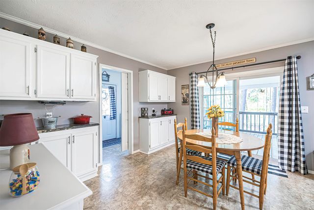 1542 GLENHAVEN Lane, Erie, PA 16509