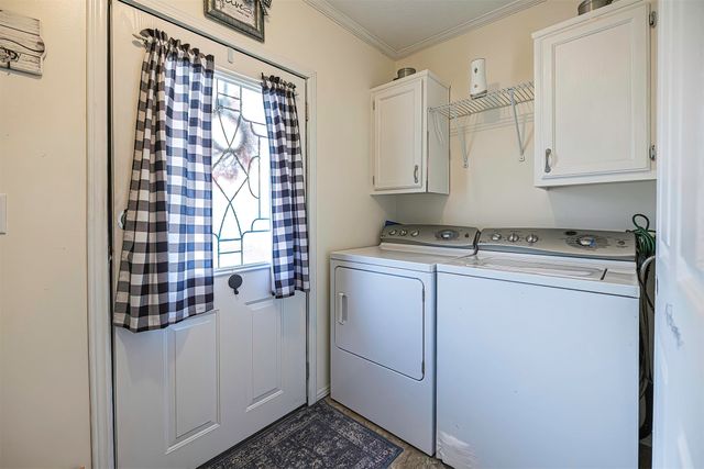 1542 GLENHAVEN Lane, Erie, PA 16509