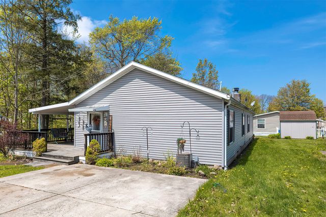 1542 GLENHAVEN Lane, Erie, PA 16509