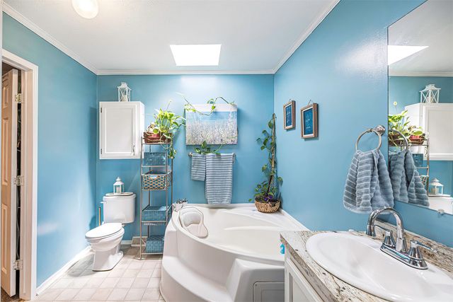 1542 GLENHAVEN Lane, Erie, PA 16509