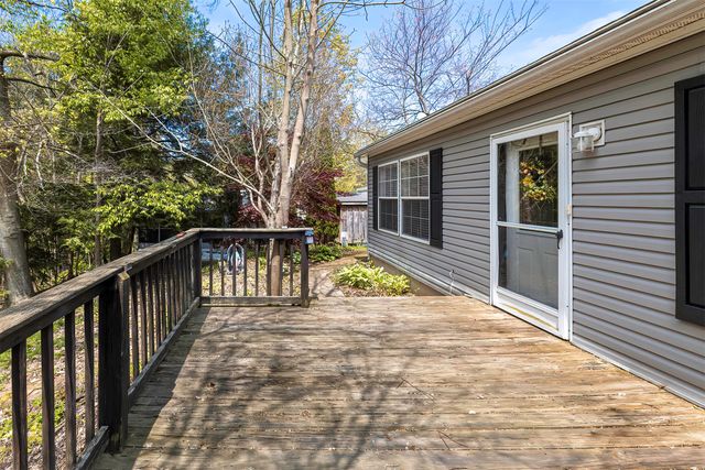 1542 GLENHAVEN Lane, Erie, PA 16509