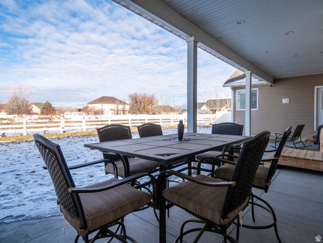 3736 W HAMMON LN, Syracuse, UT 84075