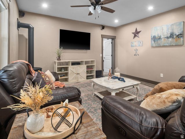 3736 W HAMMON LN, Syracuse, UT 84075