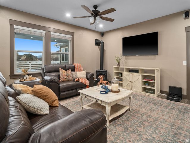 3736 W HAMMON LN, Syracuse, UT 84075