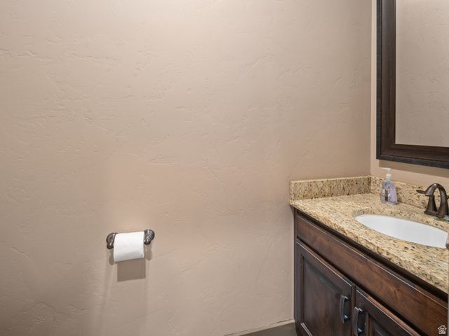 3736 W HAMMON LN, Syracuse, UT 84075