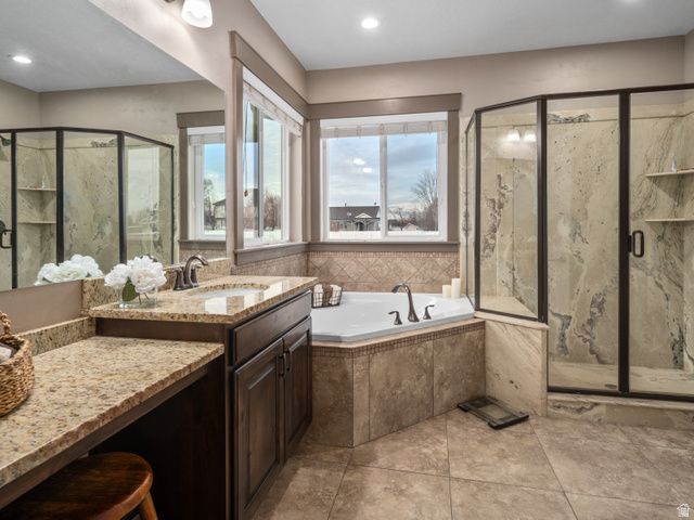 3736 W HAMMON LN, Syracuse, UT 84075