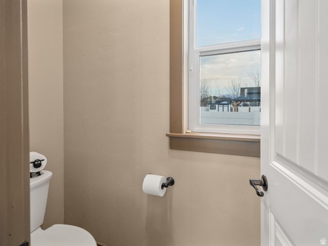 3736 W HAMMON LN, Syracuse, UT 84075