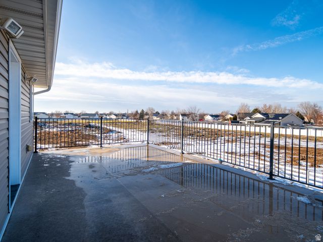 3736 W HAMMON LN, Syracuse, UT 84075